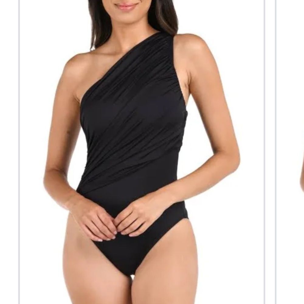 NEW La Blanca Island Goddess Shirred One Shoulder One-Piece Swimsuit In black